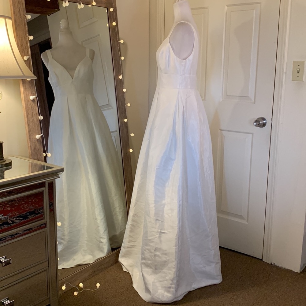 Lulus Ready For Romance Ivory Sleeveless Maxi Dress With Pockets - Picture 10 of 17